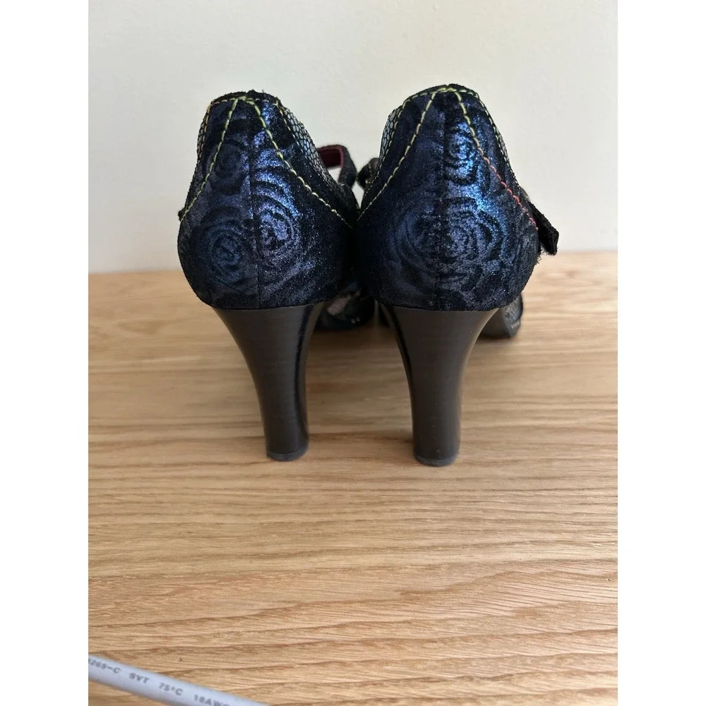 L’artiste Women's Black Floral T-Strap Heels with Metallic Accents